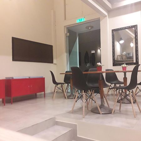 Achillion Hotel Piraeus Ngoại thất bức ảnh