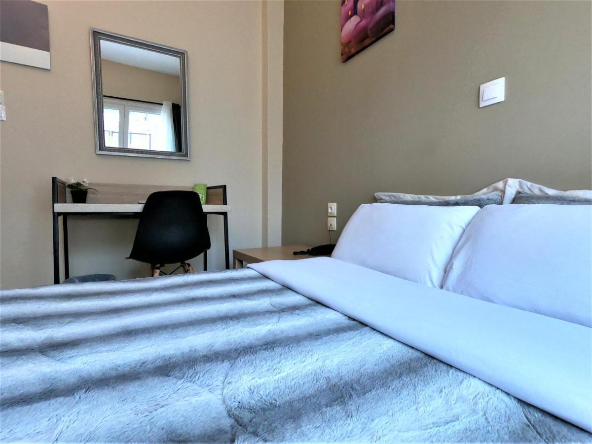 Achillion Hotel Piraeus Ngoại thất bức ảnh