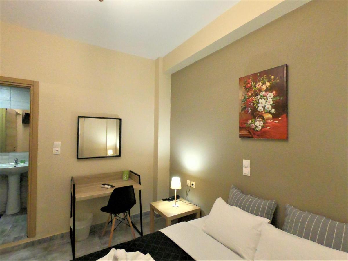 Achillion Hotel Piraeus Ngoại thất bức ảnh