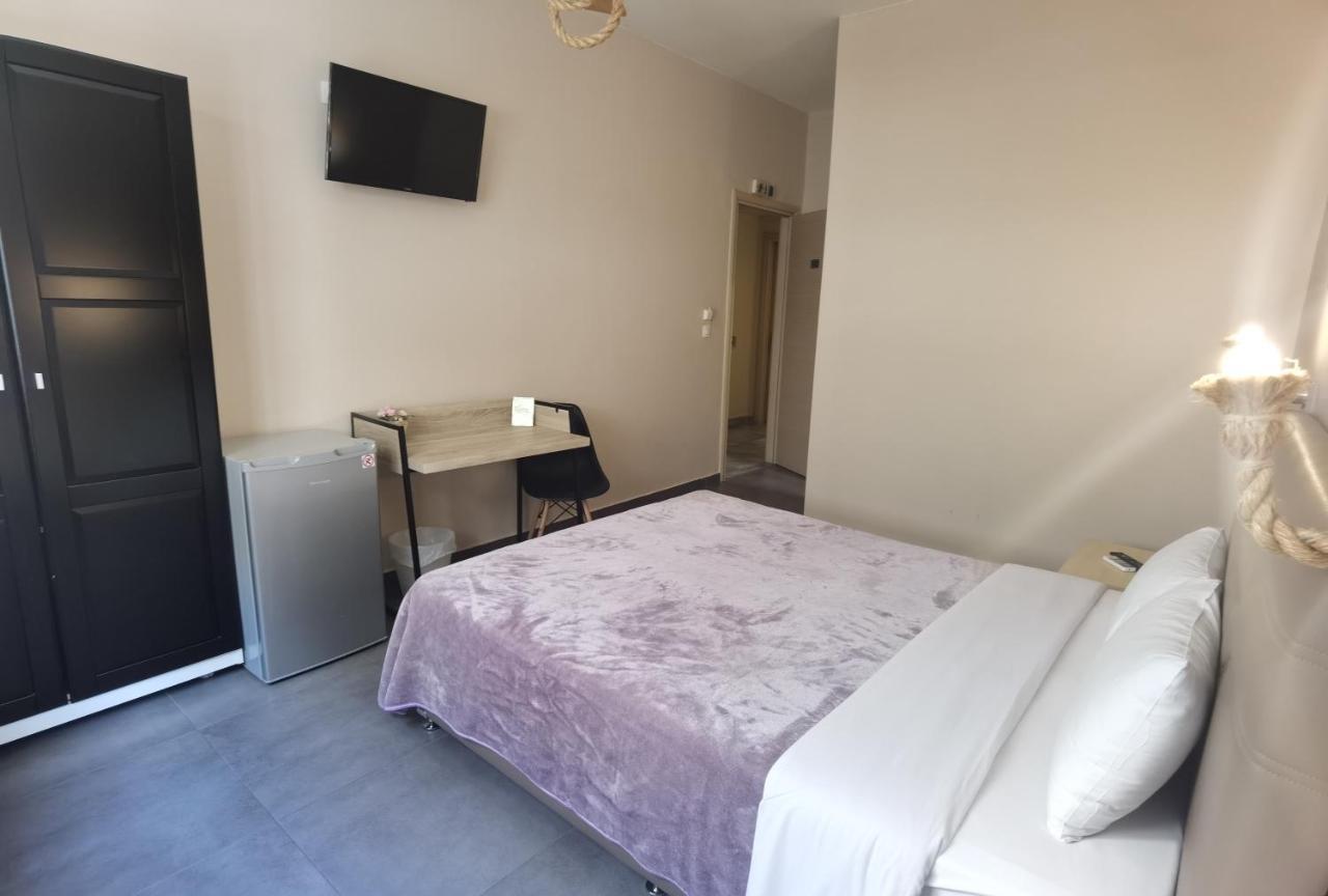 Achillion Hotel Piraeus Ngoại thất bức ảnh